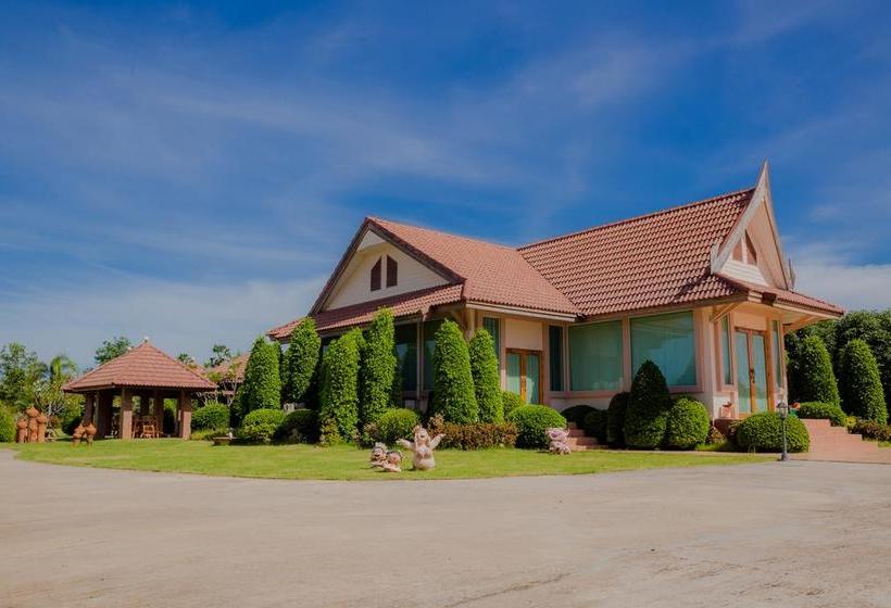 Thaisomboon Bighome Resort 11