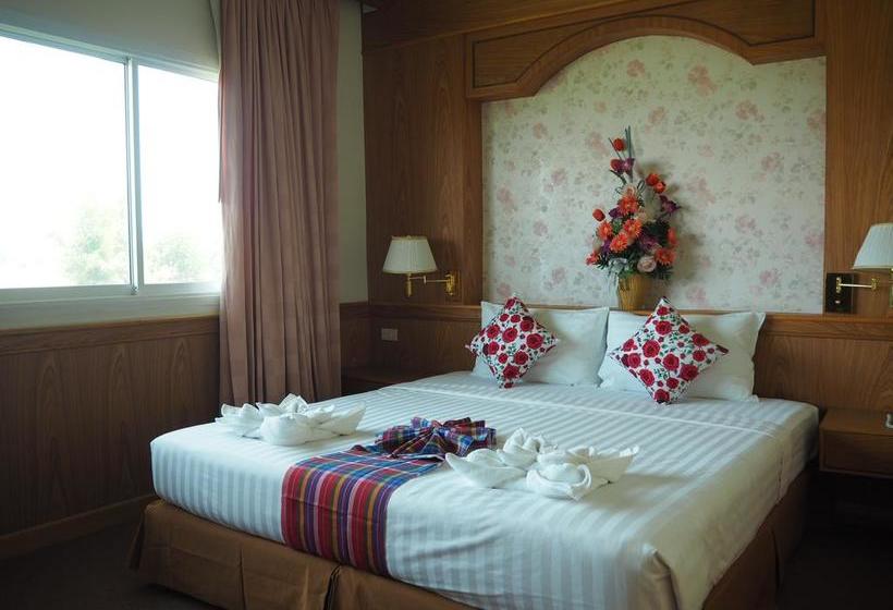 Hotel Chaiyhaphum Park Center 10