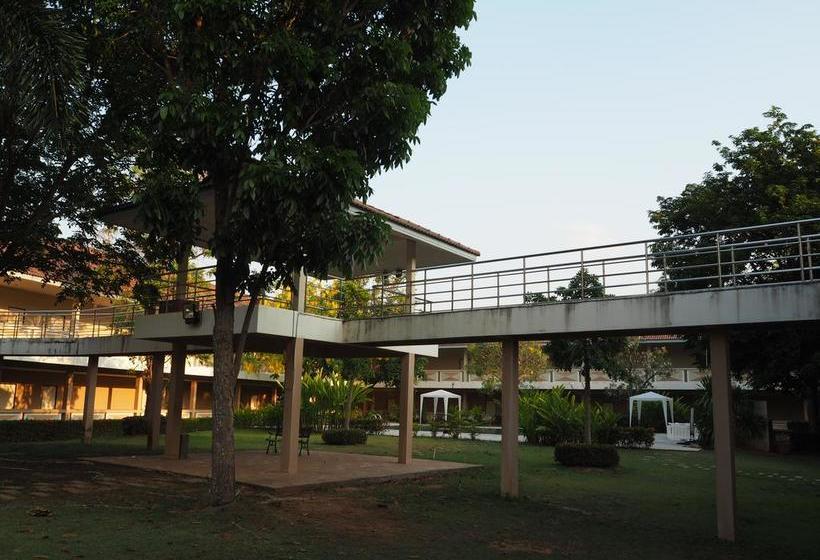 Hotel Chaiyhaphum Park Center 19