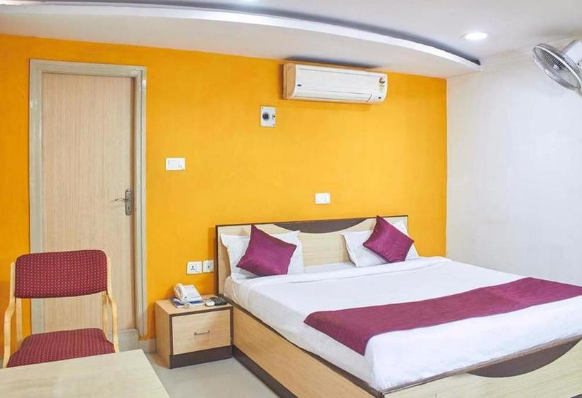 Oyo 10107 Hotel Ankitha Residency 15