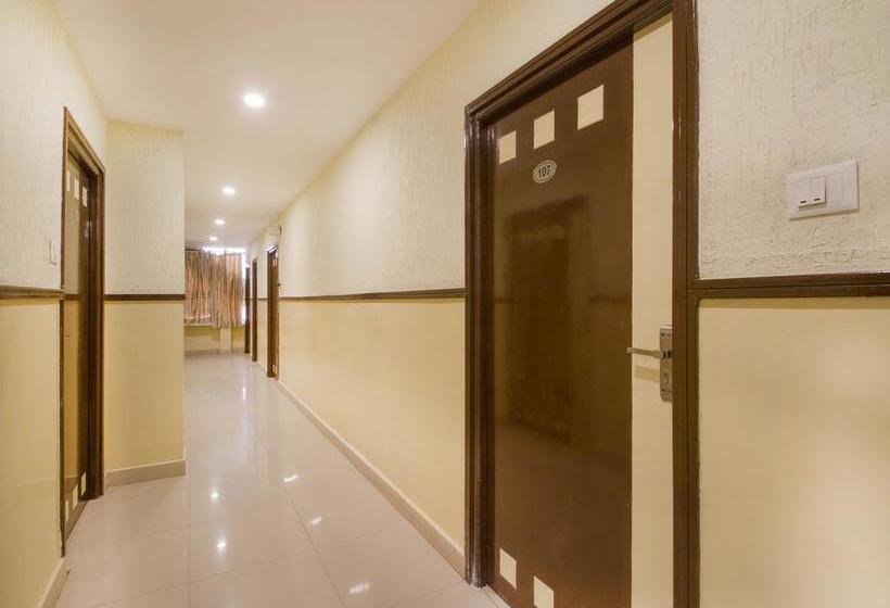 Oyo 10107 Hotel Ankitha Residency 5