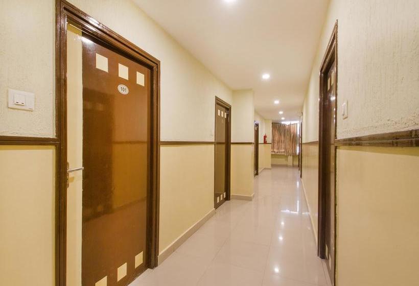 Oyo 10107 Hotel Ankitha Residency 7