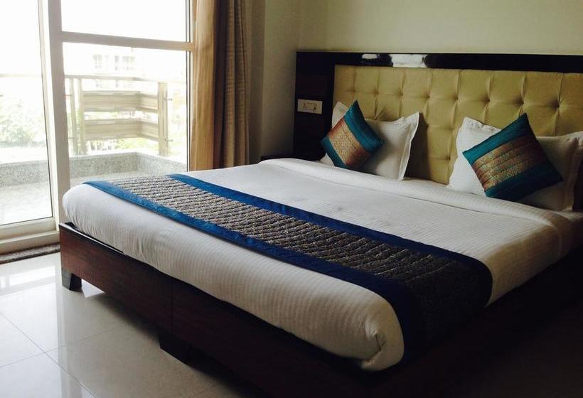 Hotel Sai Village Cyber Park 2