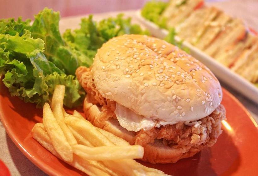 Resort Mulberry Pang Sita 18