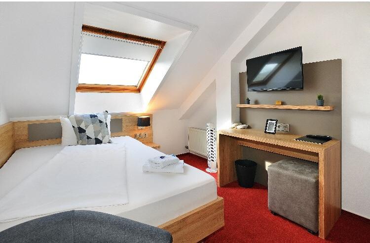 Vico S Hotel & Restaurant Asperg 4