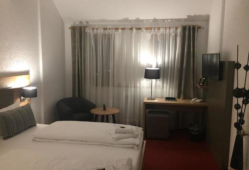 Vico S Hotel & Restaurant Asperg 8