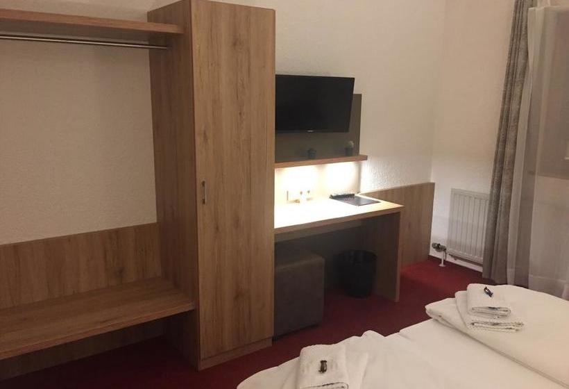 Vico S Hotel & Restaurant Asperg 9