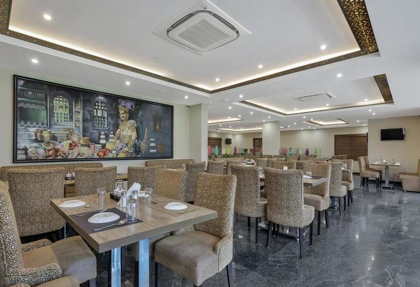 Oyo 12181 Hotel Gravity 17