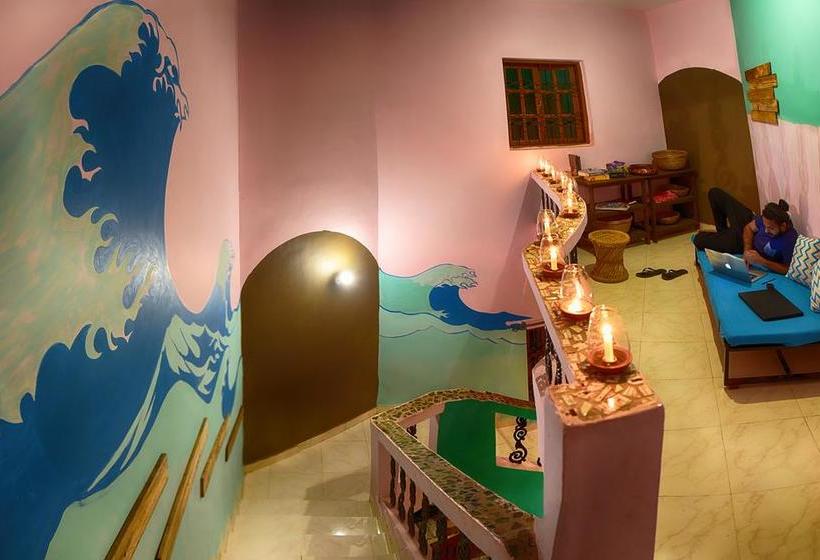 Hostel Beachside By Bombay Backpackers 11