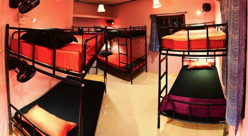 Hostel Beachside By Bombay Backpackers 14