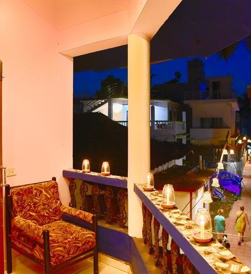 Hostel Beachside By Bombay Backpackers 15