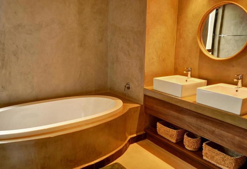 Hotel Tinghala Luxury Holiday Accommodation 16