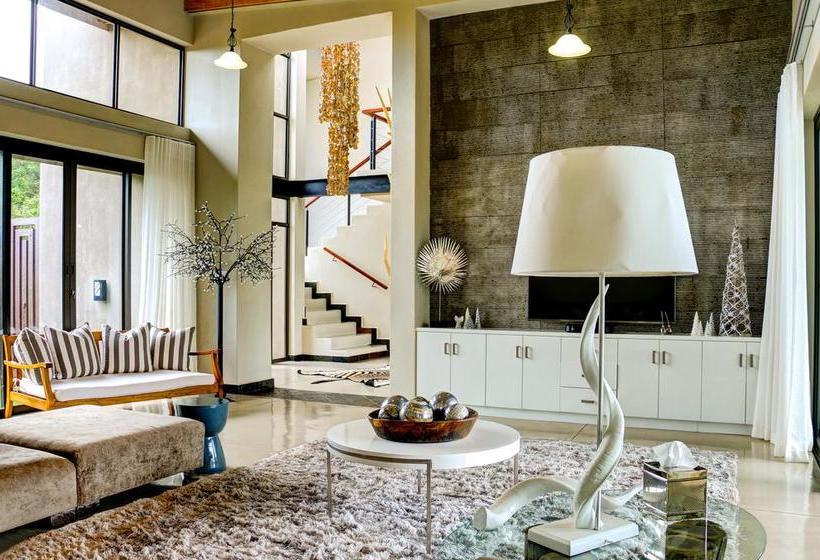 Hotel Tinghala Luxury Holiday Accommodation 6