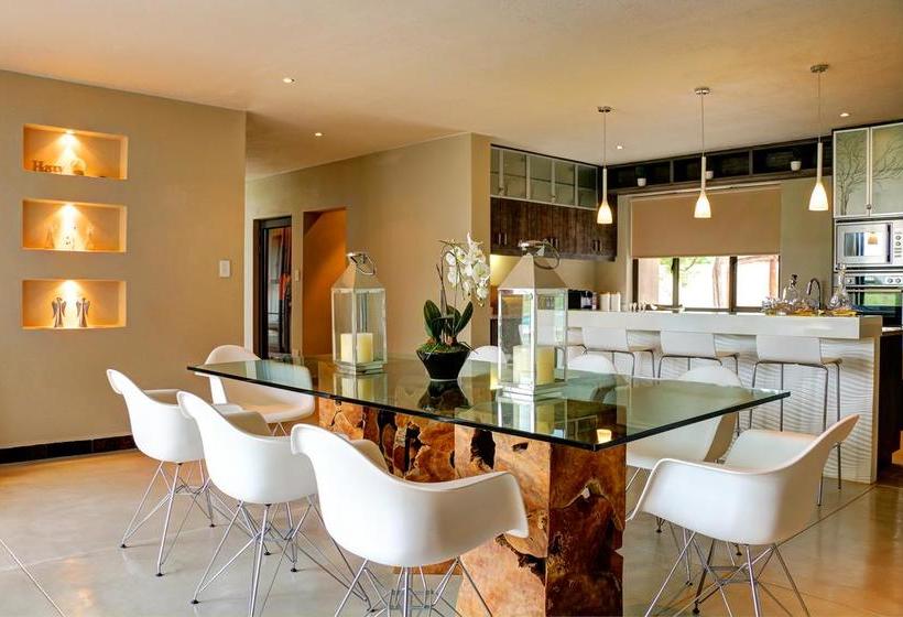 Hotel Tinghala Luxury Holiday Accommodation 8