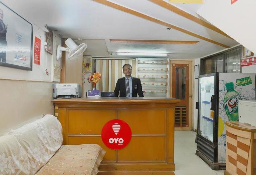 Oyo 9751 Hotel Vrundavan Residency 17