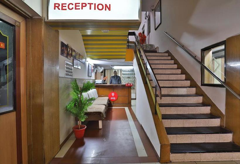 Oyo 9751 Hotel Vrundavan Residency 2