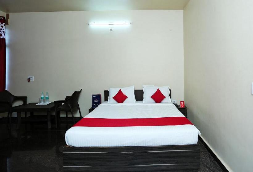 Hotel Oyo 9262 Recluse Premiere 7