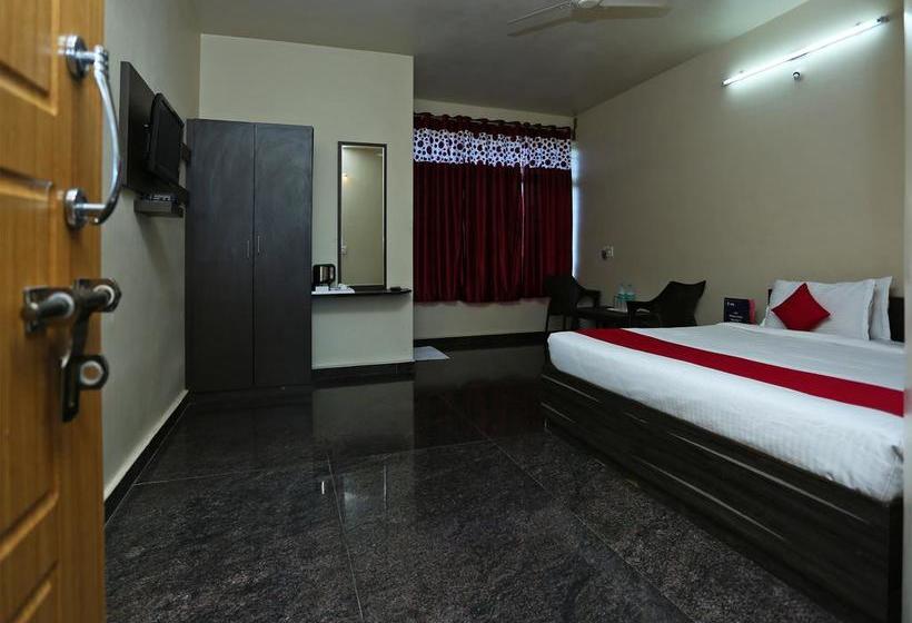 Hotel Oyo 9262 Recluse Premiere 9