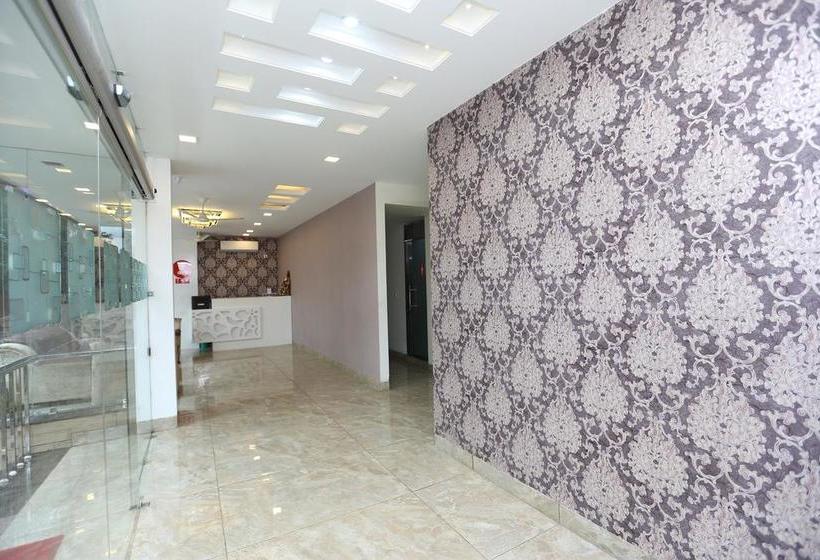 Hotel Oyo 9667 Sashtrdhara Road 1