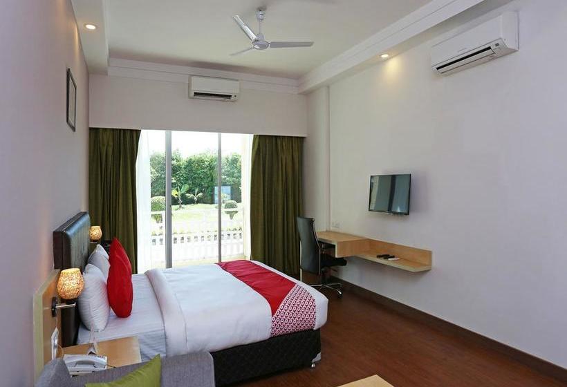 Hotel Aarogyam Suites 8