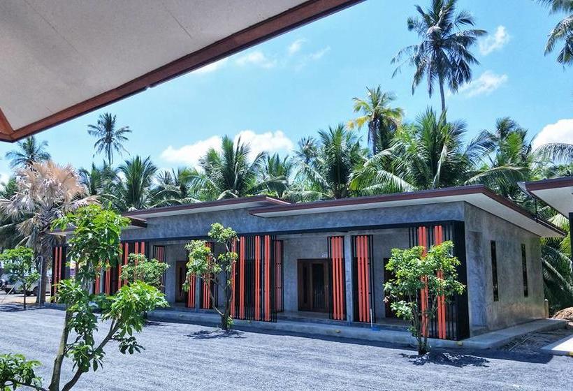 Klang Aow Seafood & Resort 1