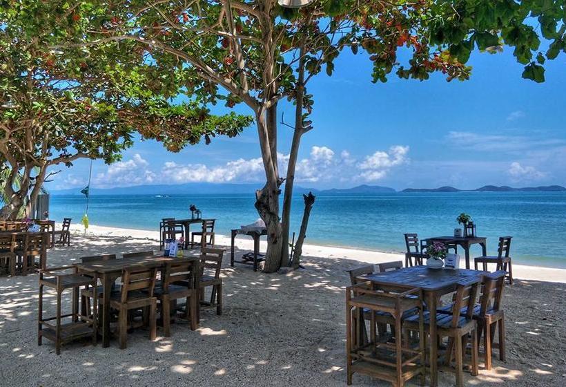 Klang Aow Seafood & Resort 10