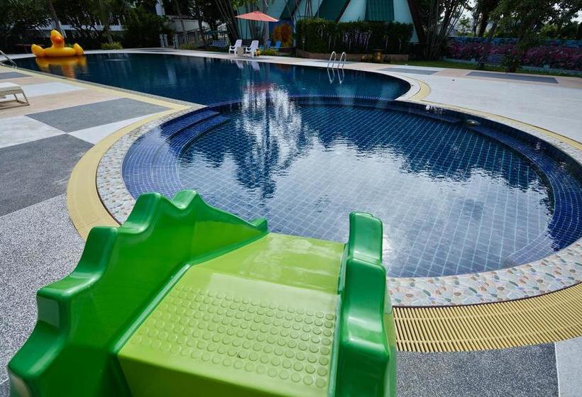 Resort The Sun House 10