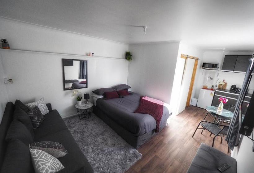 Bed and Breakfast A List Studio 44 Taupo Isla Norte