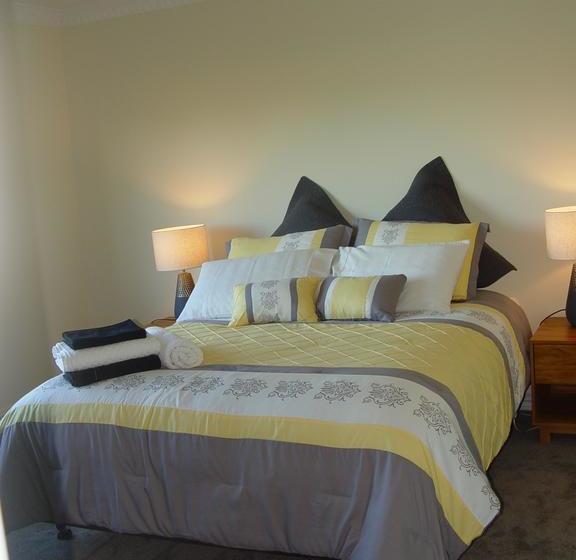 Bed and Breakfast Silverdale Hilltop Lodge 1