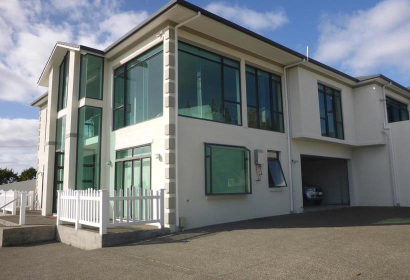 Bed and Breakfast Silverdale Hilltop Lodge 4