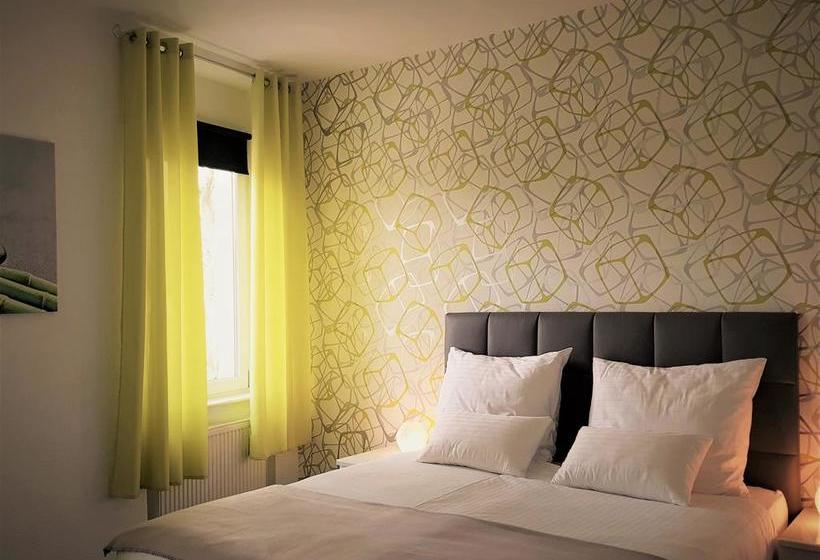 Hotel & Restaurant Schützen 9