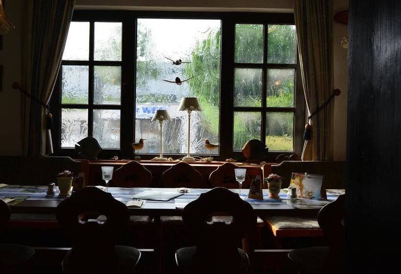 Hotel Restaurant Bauernstube 4