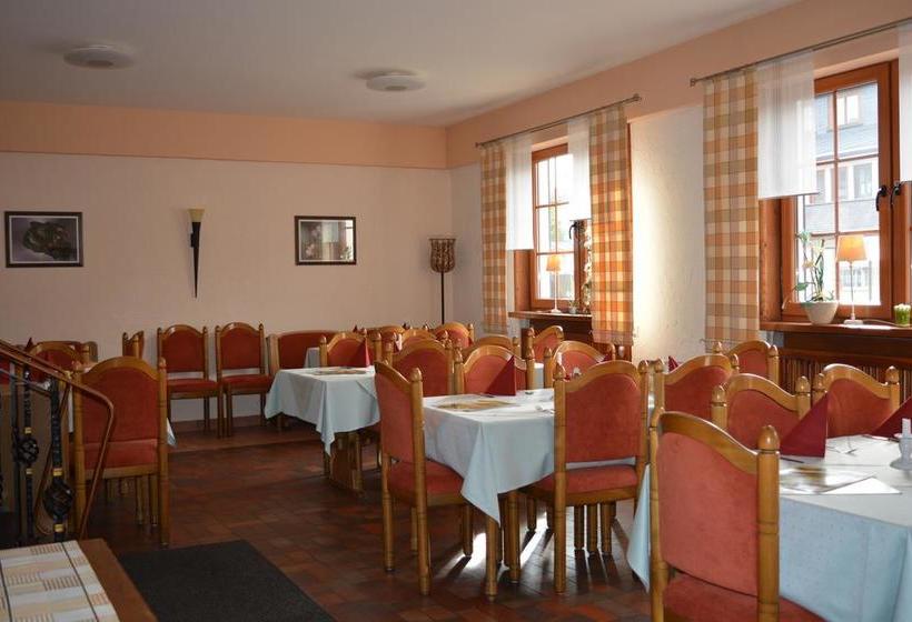 Hotel Restaurant Bauernstube 5
