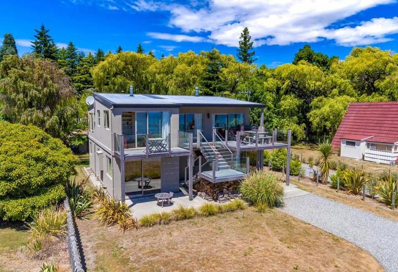 Bed and Breakfast An Alpine Lodge For Shari 18