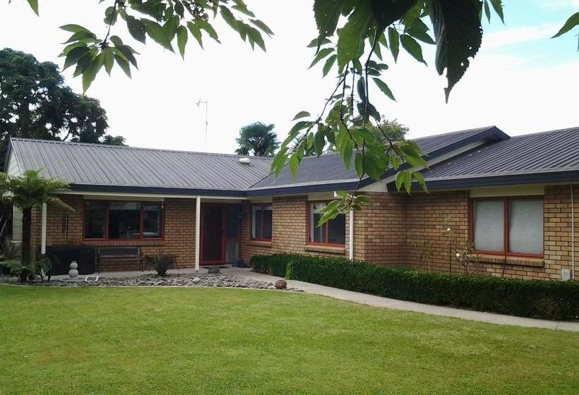 Bed and Breakfast Karens Garden Retreat 17