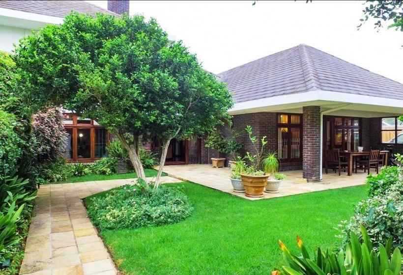 Hotel Perseverantia House Port Elizabeth 17