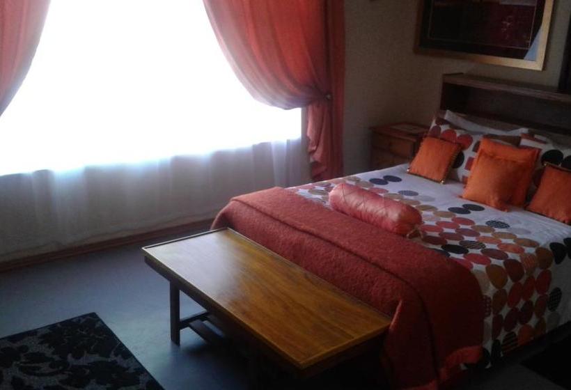 Bed and Breakfast Desert Rose Inn 1