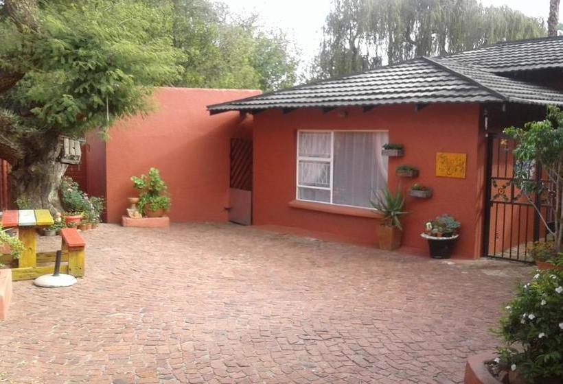 Bed and Breakfast Desert Rose Inn 3