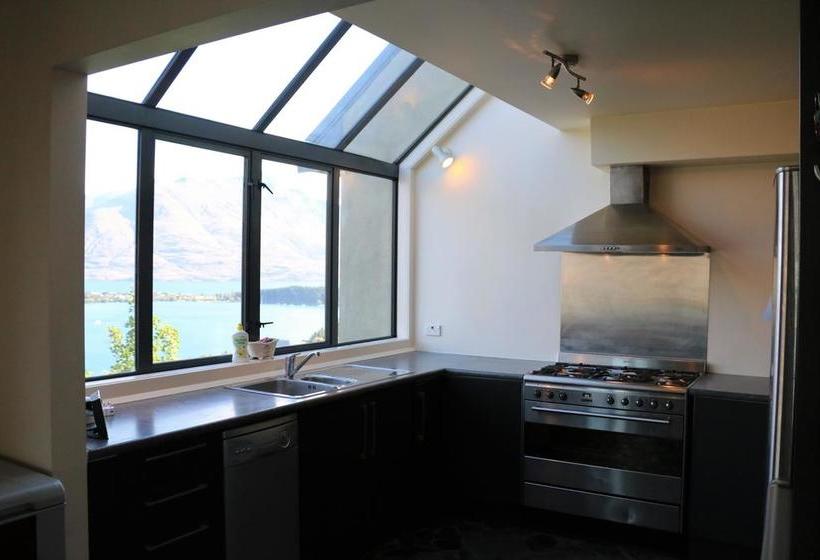 Bed and Breakfast Twin Room In A Beautiful House 10