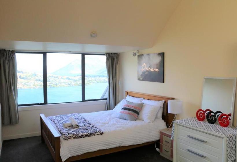 Bed and Breakfast Twin Room In A Beautiful House 19