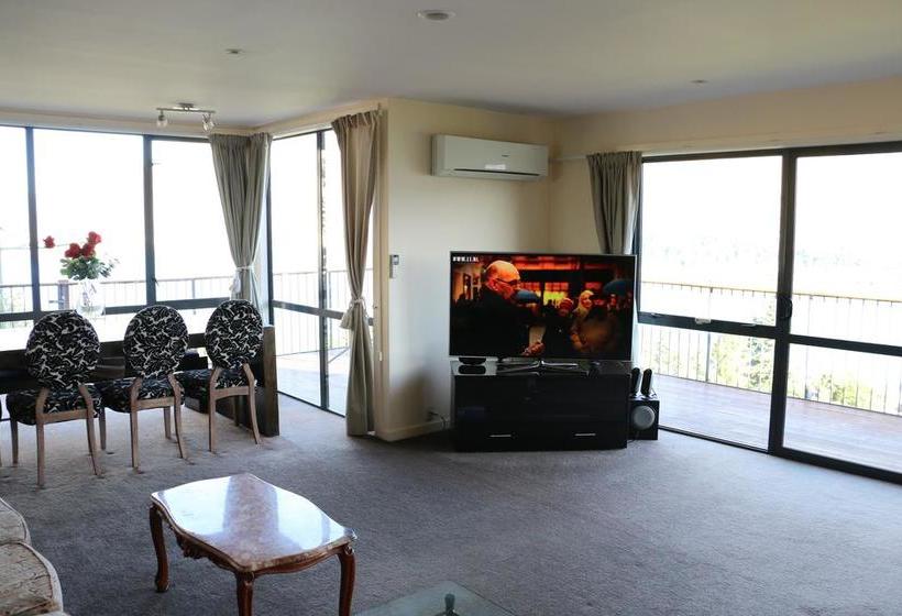 Bed and Breakfast Twin Room In A Beautiful House 5