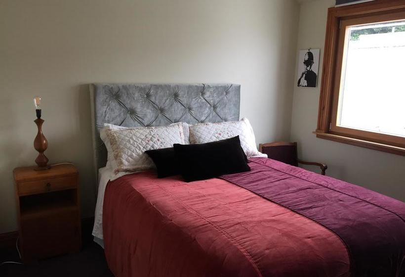 Bed and Breakfast Karaka Bays 13