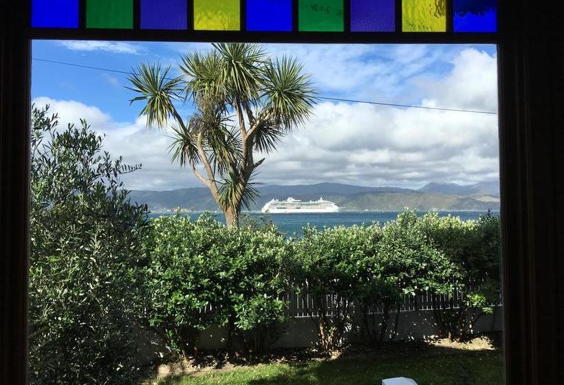 Bed and Breakfast Karaka Bays 5