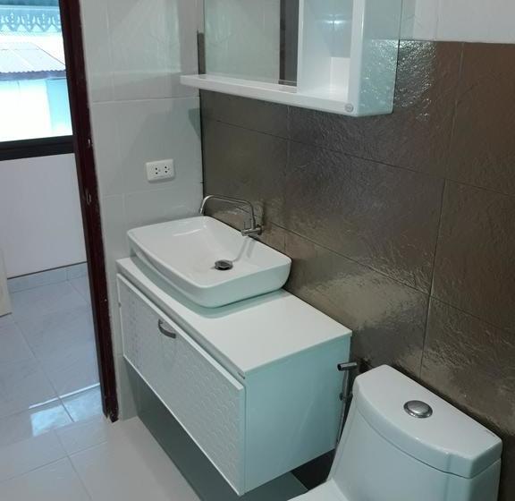 Bed and Breakfast Holiday Rawai 12