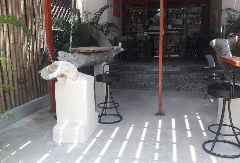 Bed and Breakfast Holiday Rawai 15