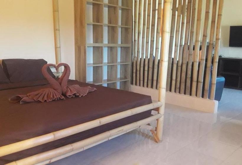 Bed and Breakfast Holiday Rawai 9