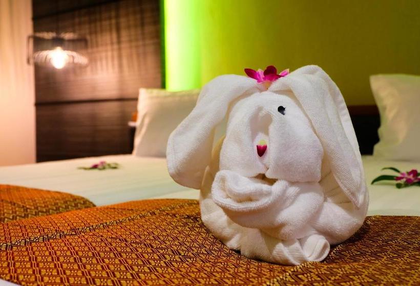 Hotel The Glory Gold 18