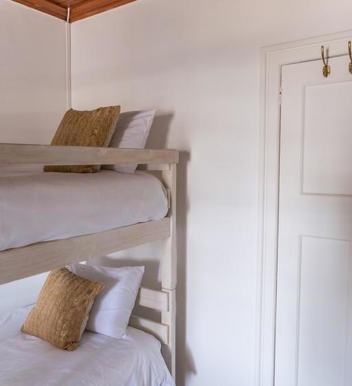 Hotel Gansbaai Boarding Lodge 10