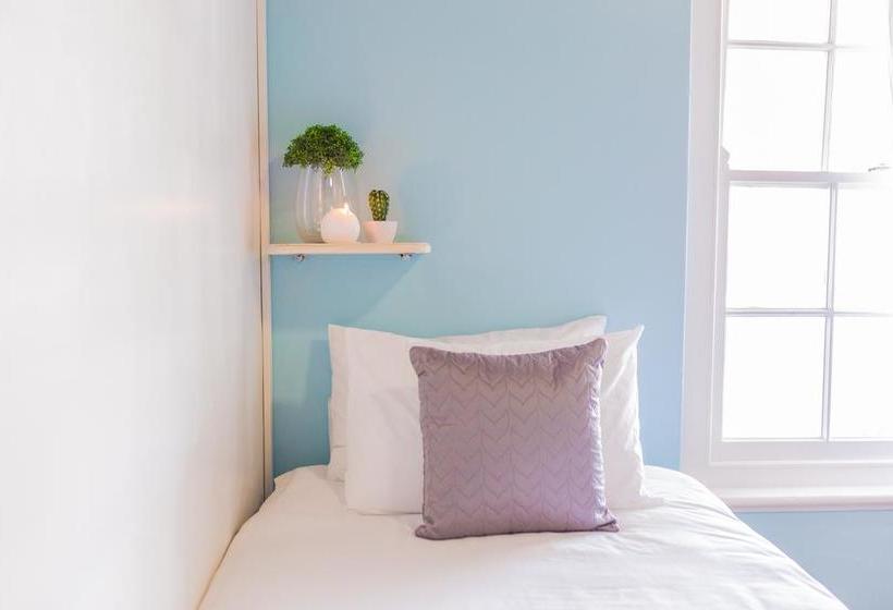 Hotel Gansbaai Boarding Lodge 3