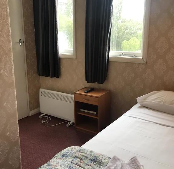 Hotel Criterion Club 14